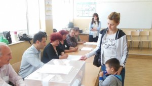 Гласуваха 38 от избирателите в Кюстендилска област