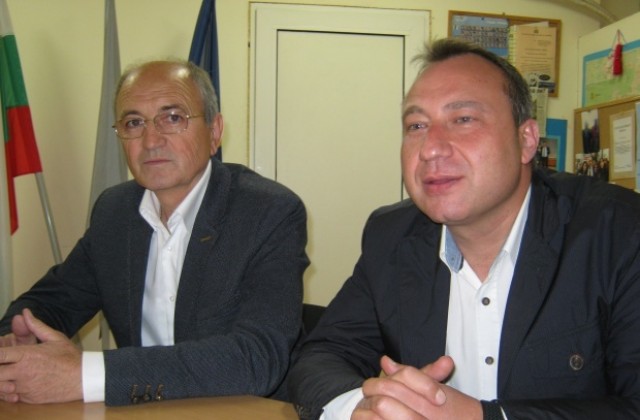 ГЕРБ бие БСП в Дупница с около 350 гласа. Константинов: Манолова и Станишев са нашата опора