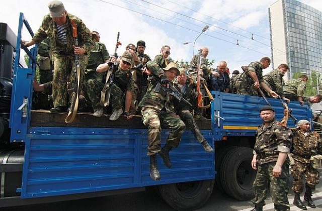 Непризнатата Донецка народна република въведе военно положение