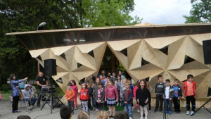 Детски забавления цяла седмица в Павилиона на щастието програма