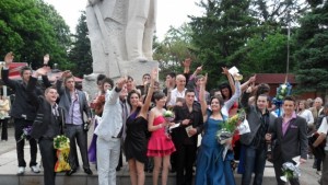 Балът днес в Кюстендил е на ПГ по туризъм и