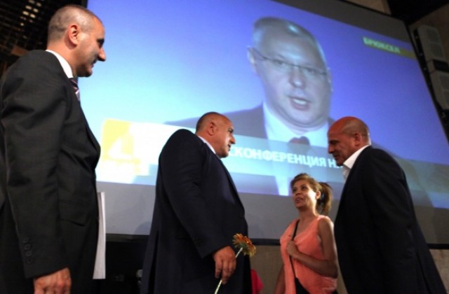 Борисов се моли на Господ Серж да остане още дълги години лидер на БСП