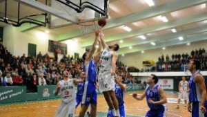 Награждават Черно море порт Варна във вторник