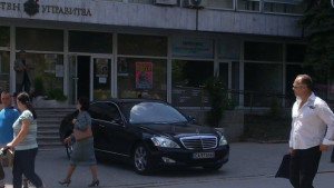 30 лева глоба за неправилно паркиран министерски автомобил