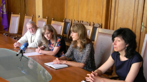 Парад на бебешките колички детски игри и забавления за 1ви