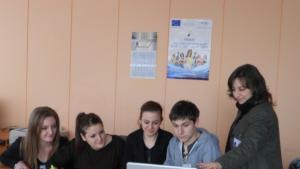 Ученици стажуваха по проект в ТСБ Добрич
