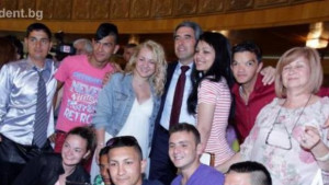 Младежи ще бъдат подпомогнати финансово по инициативата Подкрепи една мечта