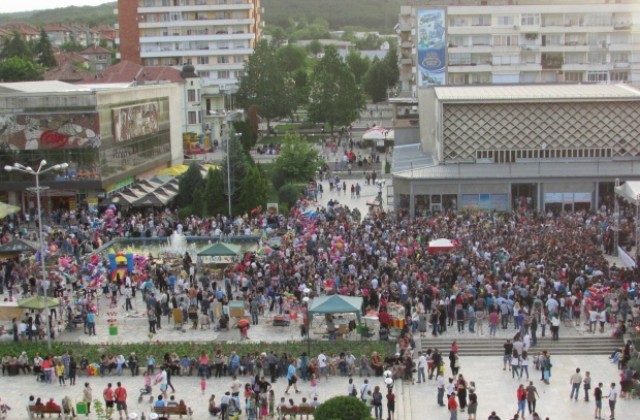 Горна Оряховица празнува