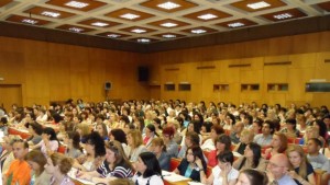 Карин дом предлага да се създаде национална програма за деца