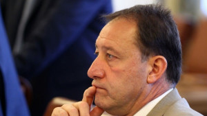 Ангел Найденов На полигона Змеево няма да се унищожава ракетно