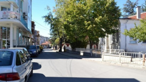 Започва ремонтът и асфалтирането на ул Шейновска в Казанлък