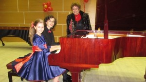 Талантливи ученици свирят с русенската филхармония