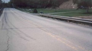 Пропадна част от пътя за Златните