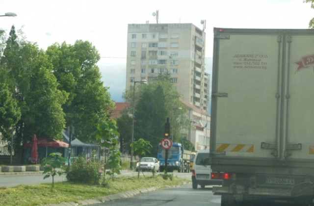 Новопоставен знак затруднява движението в Кюстендил, според Атанас Кирилов