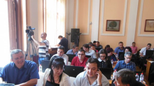 Помощ от 500 лв за семейство с опожарен апартамент Земи