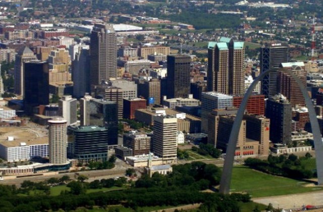 Офисът на бъдещето ще ползва роботи и виртуални аватари