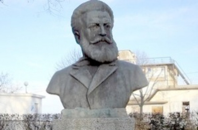 За кого ще вият сирените