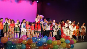 Деца отбелязаха с фестивал културното различие между местните общности