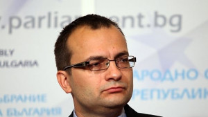 Всеки българин задлъжнял с 3000 лв заради кабинета Орешарски