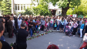 Старозагорци продължават да носят цветя в памет на Паоло