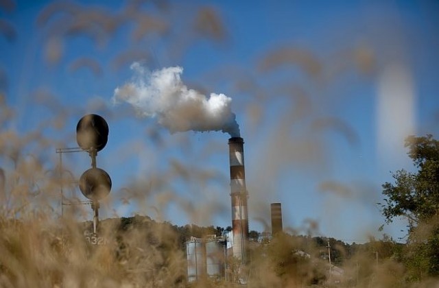САЩ планират намаляване на въглеродните емисии