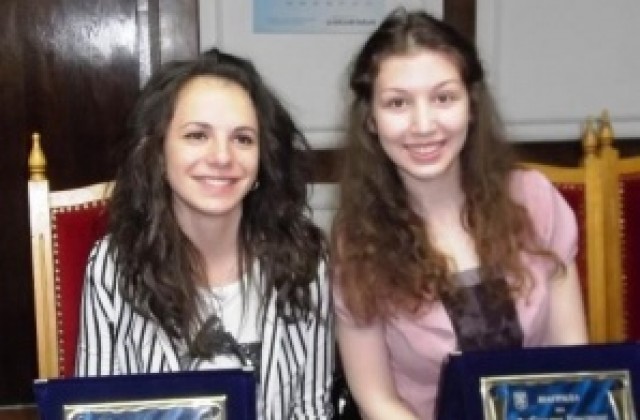 Горнооряховчанка ще представя България на международна олимпиада по руски език