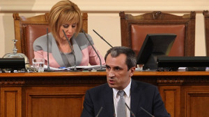 Орешарски Няма връзка между спрените европари и Южен поток