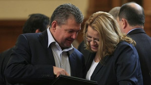 Не е обичайна практика да се спират европари без одитен