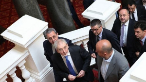 ДПС иска предсрочни избори до края на годината