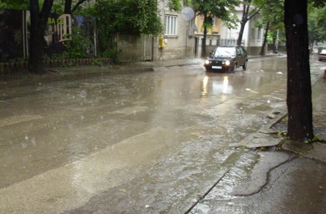 Дъждовете причиниха наводнения в Добричко