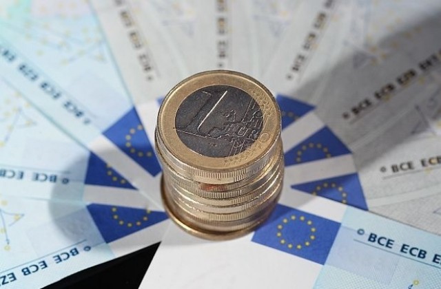 България покрива четирите числови критерия за членство в еврозоната