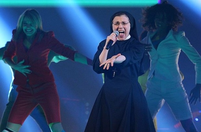 Монахиня спечели музикалното риалити Гласът на Италия (ВИДЕО)
