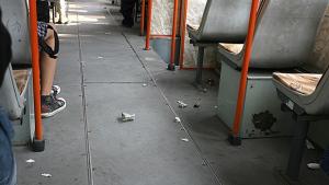 Ватман извади пистолет за да сплаши агресивни пътници