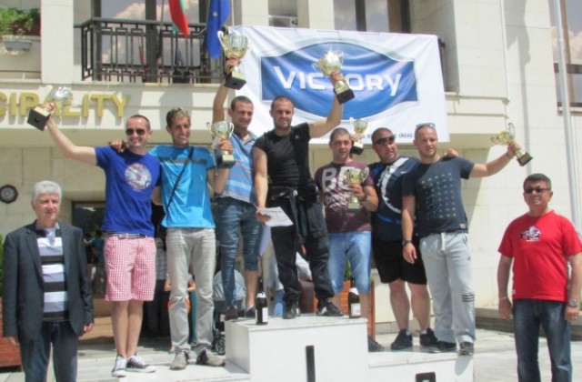 25 автомобила застанаха на старт в третото издание на рали Купа Раховец