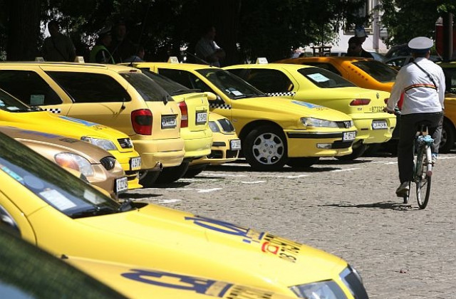 Забраняват да караш такси по бърза процедура
