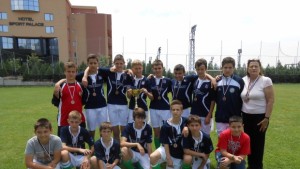 Футболният отбор на ПМГ 5 7 клас е трети в