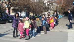 Малчугани Шофьори обичайте децата не скоростта