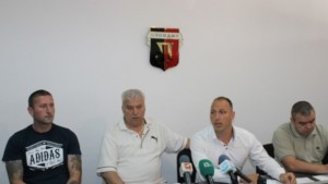 На Лаута настана време разделно