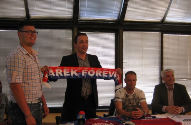 Марек представи официално Антон Велков като старши треньор