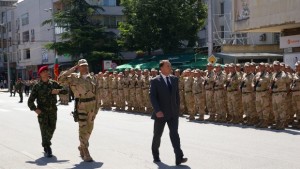 Военният министър повишен риск за контингента ни в Афганистан