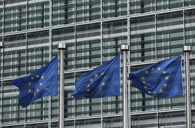 Еврокомисията ще разследва Ирландия, Люксембург и Холандия