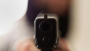 Заплаха за разстрел в Армените семейство дало наличните вещи за