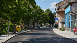 Вторият участък от ул Николаевска е с нова асфалтова настилка