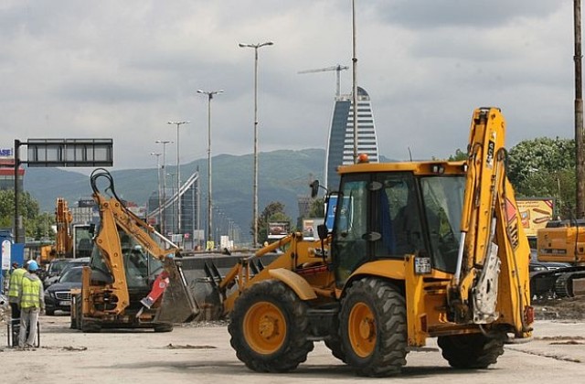 Ремонтът на „Цариградско шосе” върви по график и ще приключи в срок