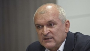 ГЕРБ зададе на кабинета задача за първолак в дебатите по