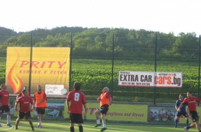 Прити къп VІІ тръгна с дъжд от голове, оспорвани мачове и многобройна публика