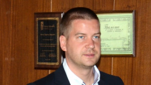 Общината плаща от бюджета си изпълнението на европейски проекти