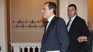 Орешарски не се изказа в дебата по вота на недоверие