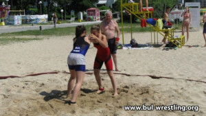 Титла в плажната борба за Йоана Маринкова от Васил и