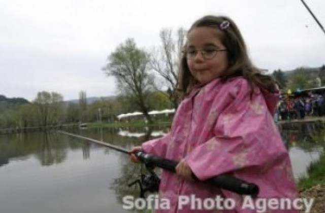 Ресен посреща 11-тия празник на рибата